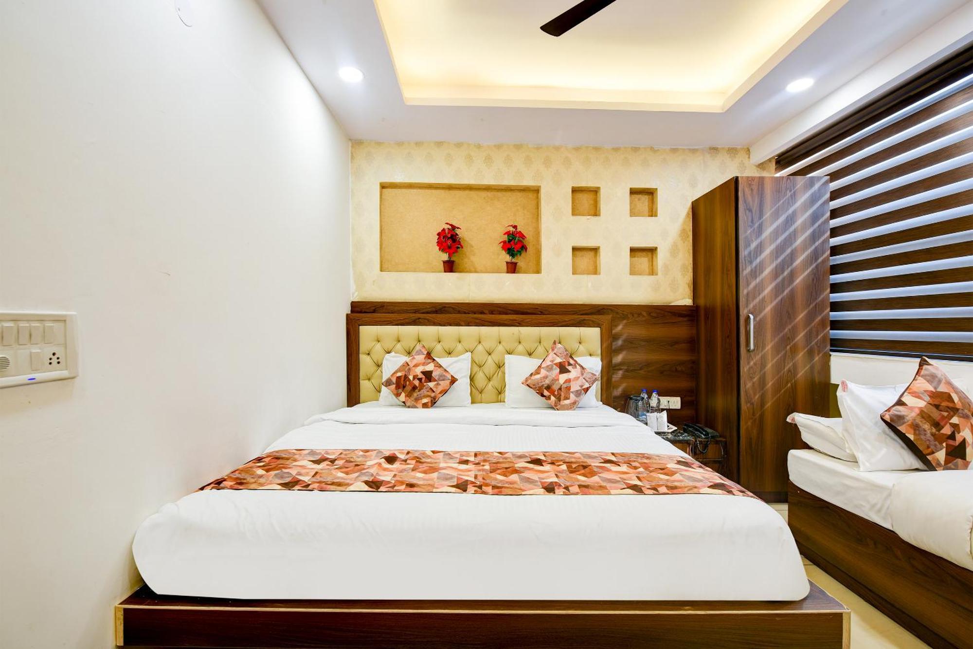 Hotel Le Grand - Walk-In From Rk Ashram Metro Station Nowe Delhi Zewnętrze zdjęcie