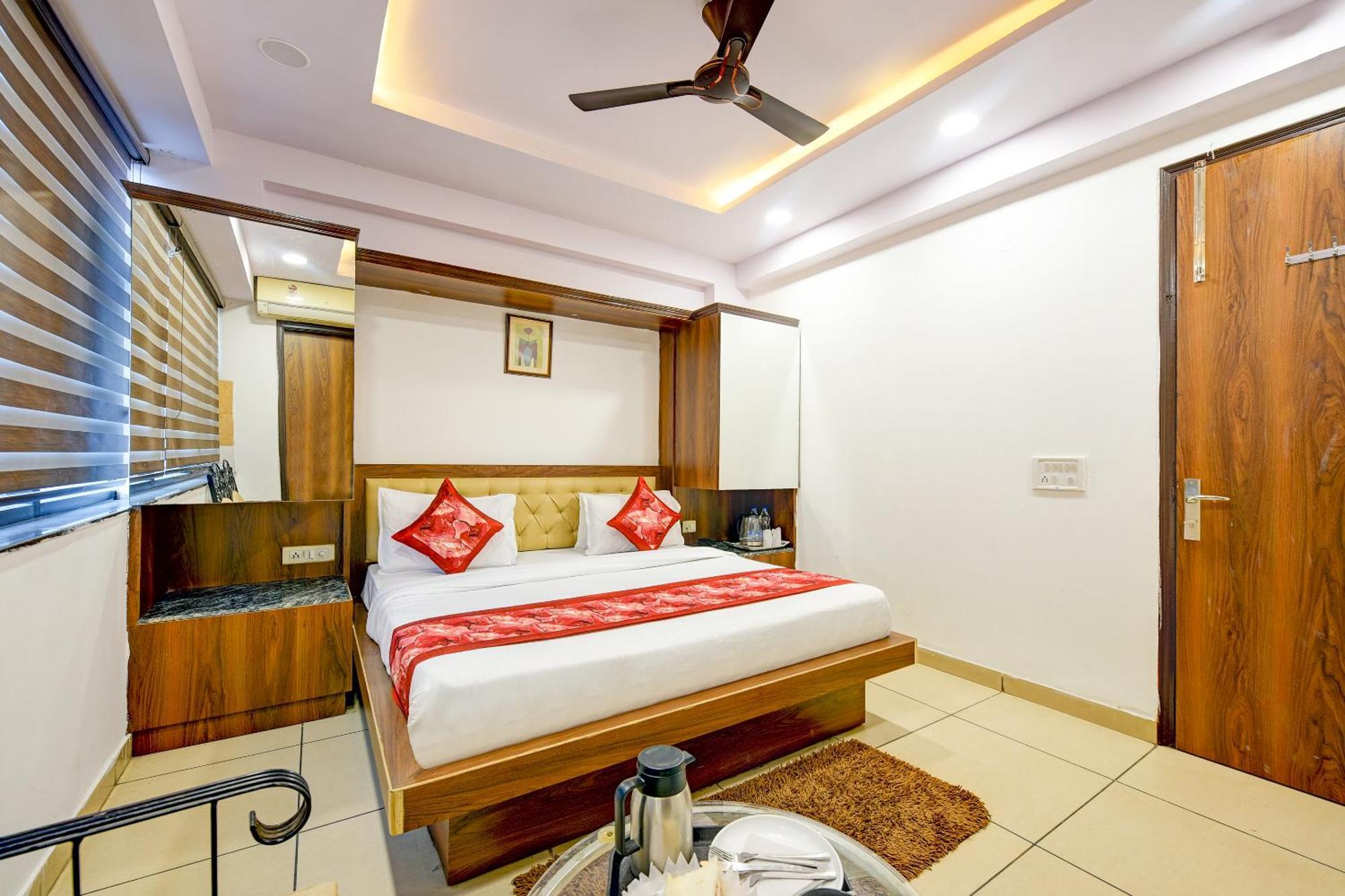Hotel Le Grand - Walk-In From Rk Ashram Metro Station Nowe Delhi Zewnętrze zdjęcie