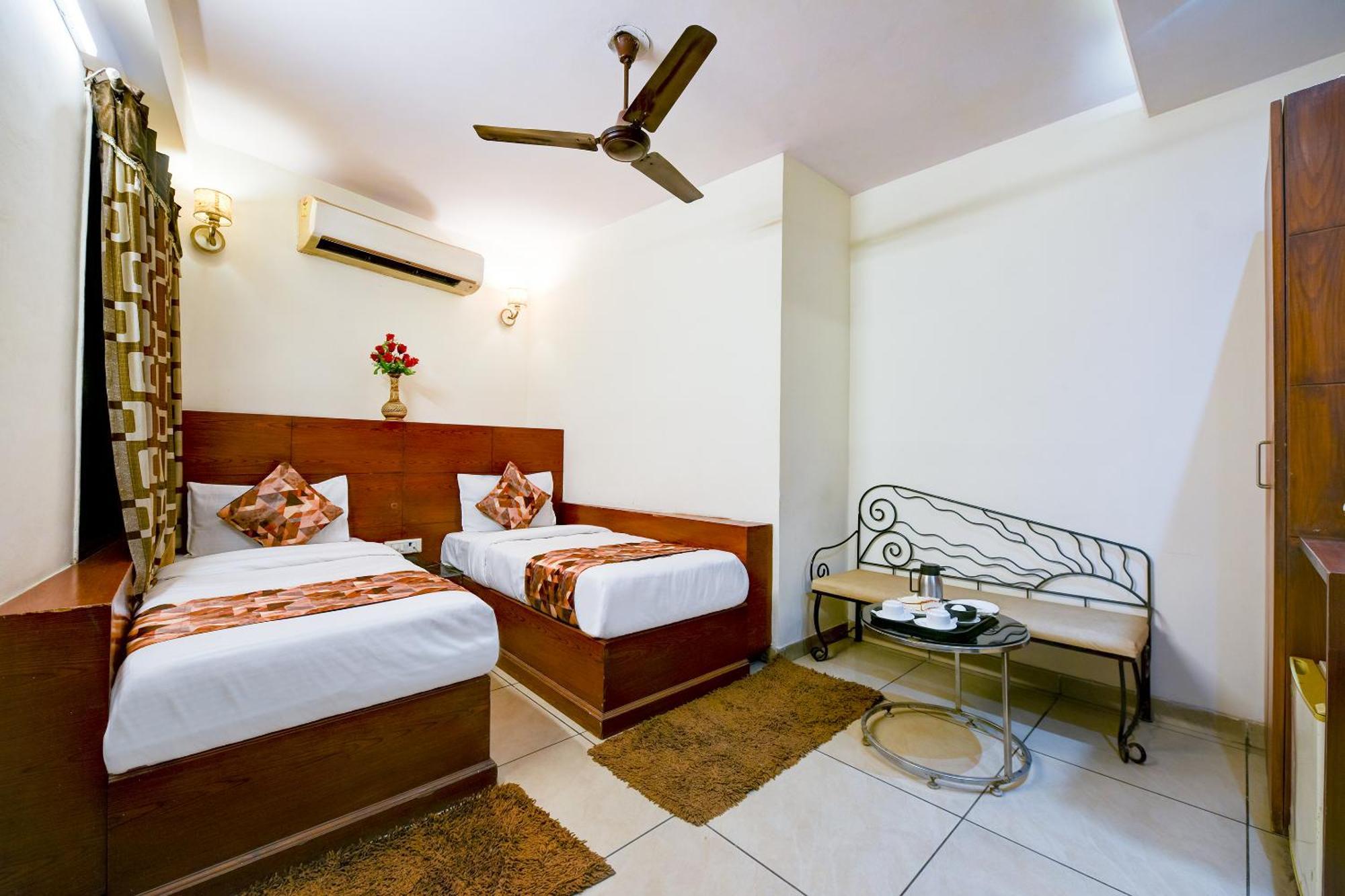 Hotel Le Grand - Walk-In From Rk Ashram Metro Station Nowe Delhi Zewnętrze zdjęcie