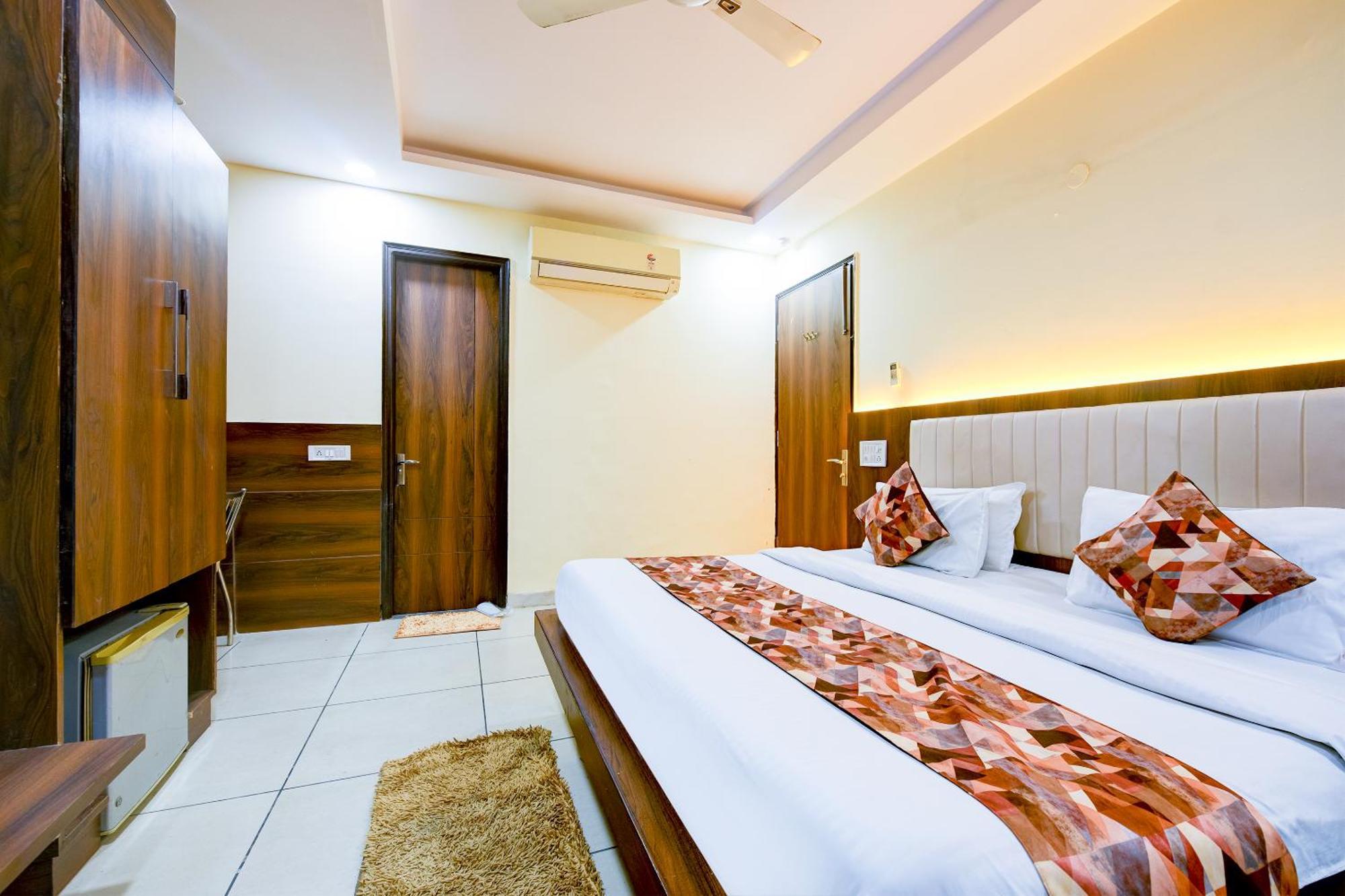 Hotel Le Grand - Walk-In From Rk Ashram Metro Station Nowe Delhi Zewnętrze zdjęcie