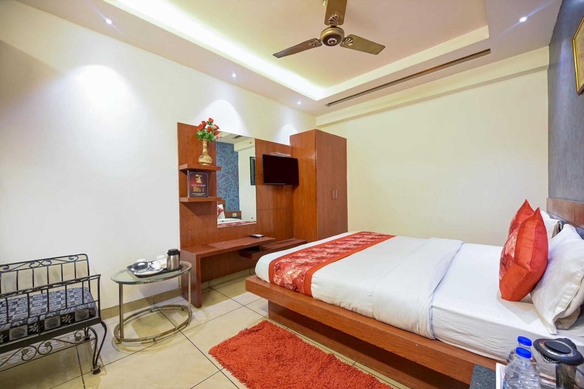 Hotel Le Grand - Walk-In From Rk Ashram Metro Station Nowe Delhi Zewnętrze zdjęcie