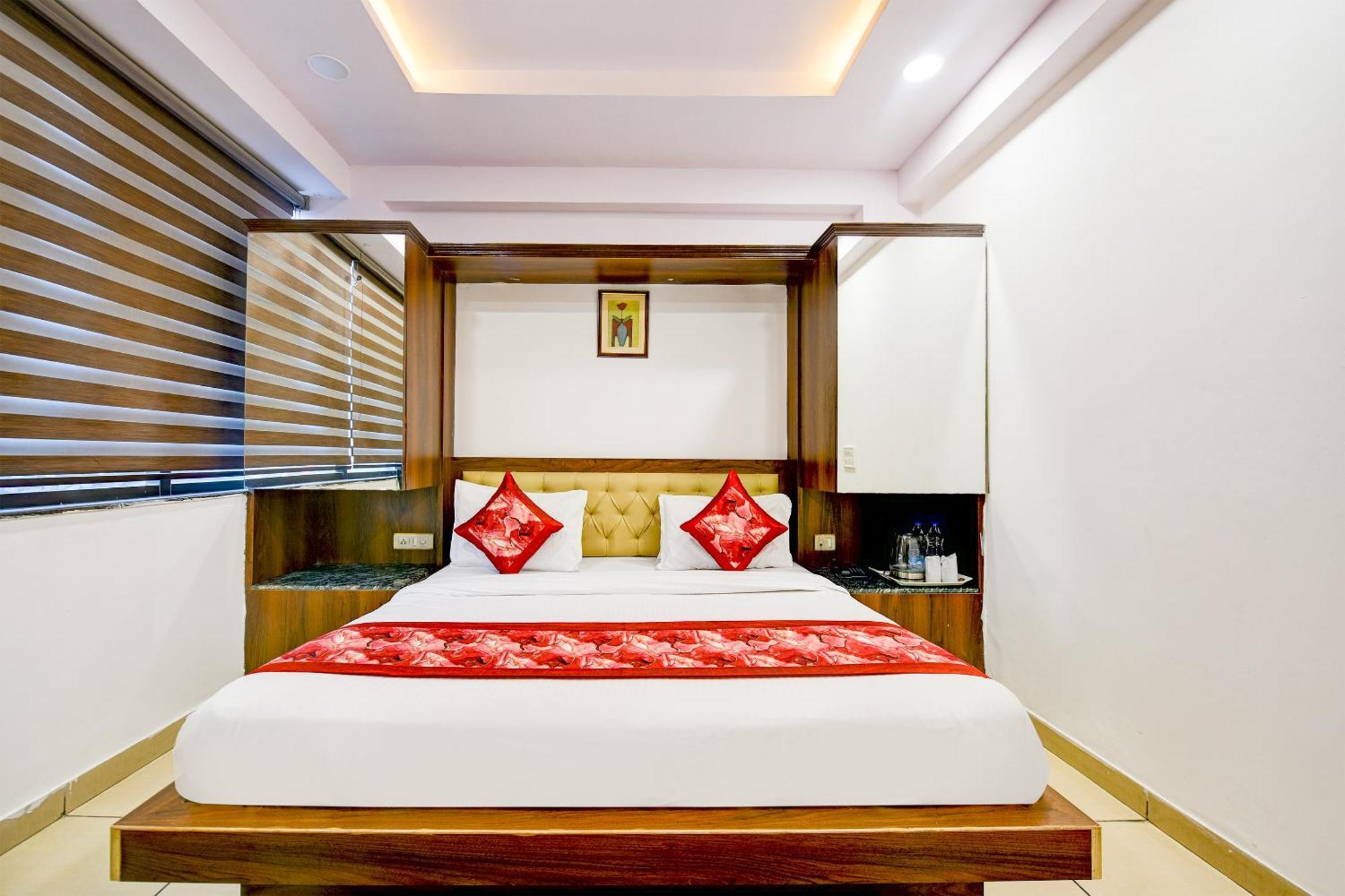 Hotel Le Grand - Walk-In From Rk Ashram Metro Station Nowe Delhi Zewnętrze zdjęcie